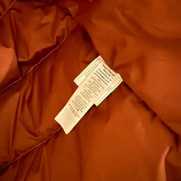 Patagonia Bivy Womens Size XL Down Vest Hooded - Picture 3 of 4